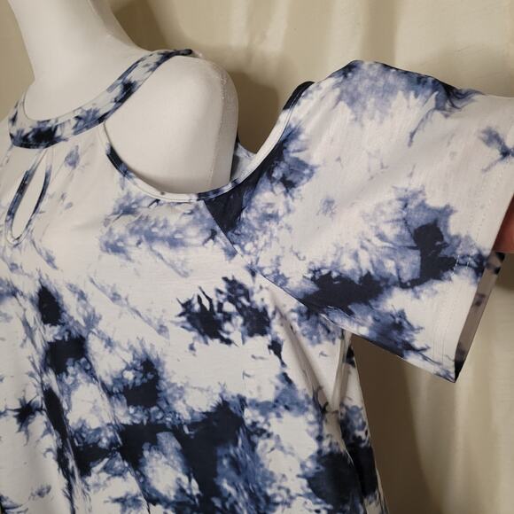 Women's 3XL Blue and White Off-the-Shoulder Short Sleeve Shirt - Picture 5 of 11